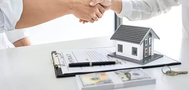 Why Choose Panama City Home Buyers to Buy Your Home Off Market On Cash in Panama City, FL?