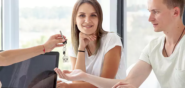 Why Choose Panama City Home Buyers to Sell Your House Our Investors in Panama City, FL?