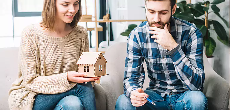 Why Homeowners Trust Panama City Home Buyers to Sell House With Liens in Panama City